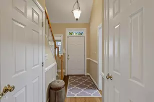 1603 Poets Glade Dr, Apex, NC 27523 - Photo 3