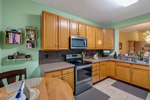 1603 Poets Glade Dr, Apex, NC 27523 - Photo 9