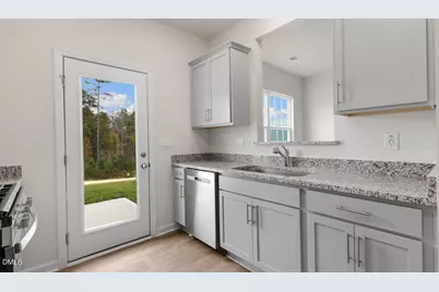 136 Starlight Street, Sanford, NC 27330 - Photo 5