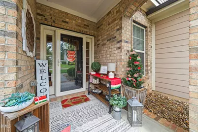 51 E Calvert Court, Clayton, NC 27527 - Photo 3