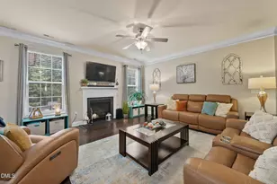 51 E Calvert Ct, Clayton, NC 27527 - Photo 11