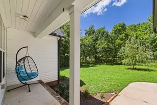 70 Strawberry Springs Dr, Hurdle Mills, NC 27541 - Photo 3