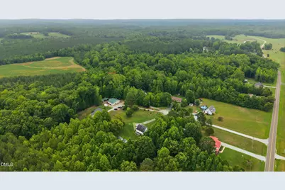 70 Strawberry Springs Drive, Hurdle Mills, NC 27541 - Photo 5