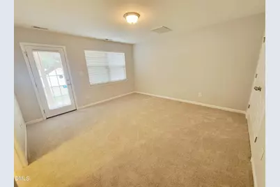 8827 Thornton Town Place, Raleigh, NC 27616 - Photo 5