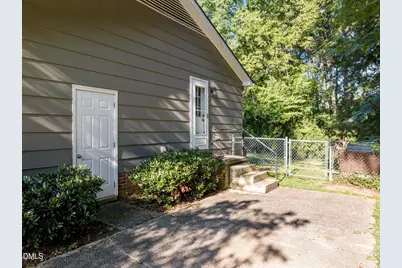 6109 Whittier Drive, Raleigh, NC 27609 - Photo 29