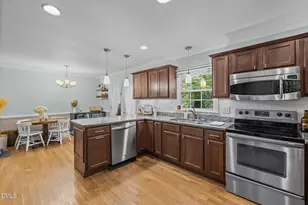 6109 Whittier Dr, Raleigh, NC 27609 - Photo 13