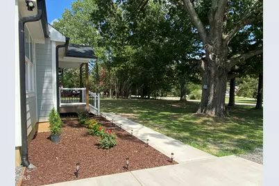 2924 N Shiloh Road, Garner, NC 27529 - Photo 15