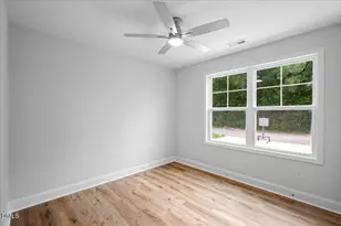 104 Lee St, Roseboro, NC 28382 - Photo 21