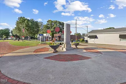 104 Lee Street, Roseboro, NC 28382 - Photo 37
