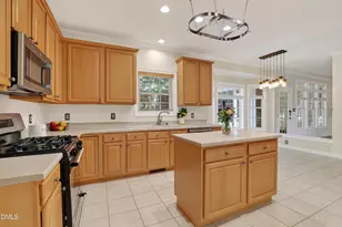 110 Drakewood Pl, Cary, NC 27518 - Photo 21