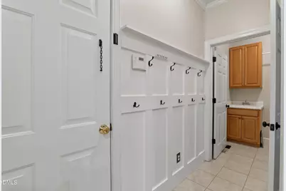 110 Drakewood Place, Cary, NC 27518 - Photo 25