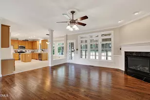 110 Drakewood Pl, Cary, NC 27518 - Photo 15