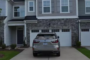 1034 Craigmeade Dr, Morrisville, NC 27560 - Photo 3
