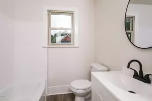 306 Fayetteville St, Newton Grove, NC 28366 - Photo 25