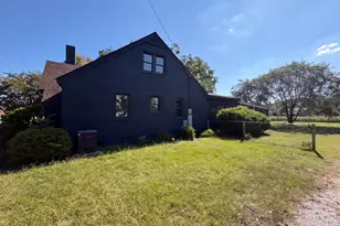 306 Fayetteville St, Newton Grove, NC 28366 - Photo 35