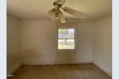 5514 Livingston Drive, Fayetteville, NC 28311 - Photo 19