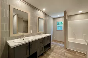 978 McNeill Hobbs Rd, Bunnlevel, NC 28323 - Photo 5