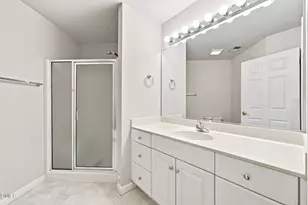 2221 Delaney Dr, Burlington, NC 27215 - Photo 21