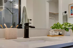 526 N Roxboro St, Durham, NC 27701 - Photo 21
