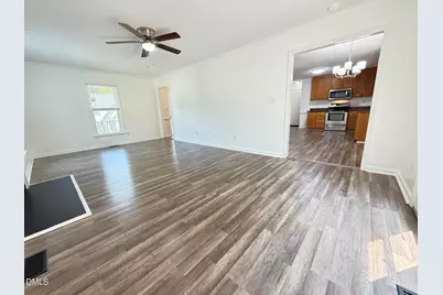 401 Holly Berry Lane, Holly Springs, NC 27540 - Photo 7