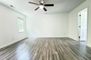 401 Holly Berry Ln, Holly Springs, NC 27540 - Photo 15