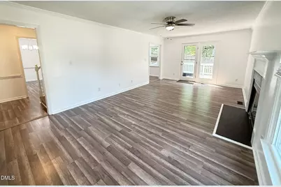 401 Holly Berry Lane, Holly Springs, NC 27540 - Photo 5