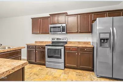 108 Castlebury Court, Rocky Mount, NC 27804 - Photo 7