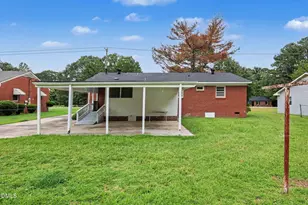 325 Kingston Ave, Rocky Mount, NC 27803 - Photo 15
