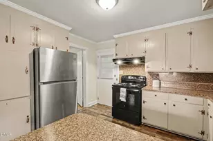 325 Kingston Ave, Rocky Mount, NC 27803 - Photo 7