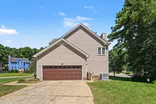 301 Cary Pines Dr, Cary, NC 27513 - Photo 29