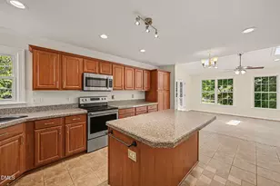 301 Cary Pines Dr, Cary, NC 27513 - Photo 11