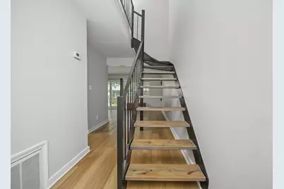220 Elizabeth Street #D9, Chapel Hill, NC 27514 - Photo 7