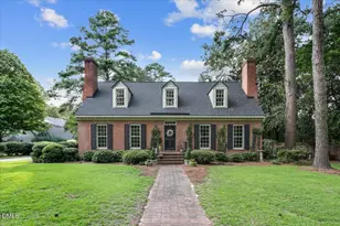 804 Chestnut Dr, Smithfield, NC 27577 - Photo 1