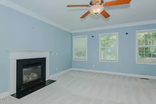319 Large Oak Ln, Mebane, NC 27302 - Photo 15