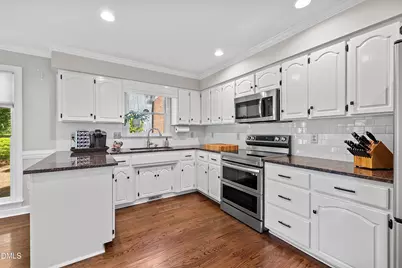 4800 Carteret Drive, Raleigh, NC 27612 - Photo 15