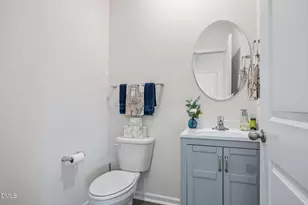 4413 Marthas Vlg Ln, Ayden, NC 28513 - Photo 25