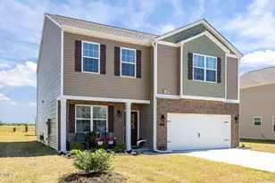 4413 Marthas Vlg Ln, Ayden, NC 28513 - Photo 3