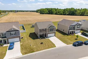 4413 Marthas Vlg Ln, Ayden, NC 28513 - Photo 47