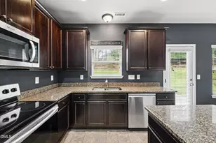 199 Skycroft Dr, Sanford, NC 27332 - Photo 15