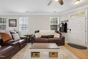 305 Palmdale Ct, Holly Springs, NC 27540 - Photo 7