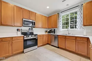 305 Palmdale Ct, Holly Springs, NC 27540 - Photo 1