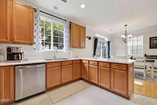 305 Palmdale Ct, Holly Springs, NC 27540 - Photo 11