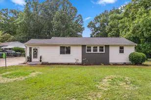 3437 Apache Dr, Raleigh, NC 27609 - Photo 5