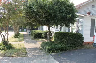 213 S 5th St, Smithfield, NC 27577 - Photo 3