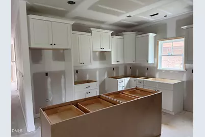 425 W 2nd Street, Princeton, NC 27569 - Photo 3