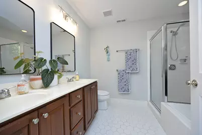 208 W Columbia Place W, Chapel Hill, NC 27516 - Photo 21