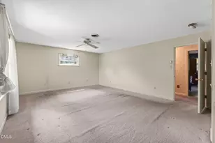 114 Castle Cir, Smithfield, NC 27577 - Photo 25
