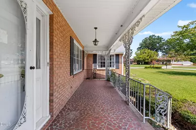 114 Castle Circle, Smithfield, NC 27577 - Photo 5