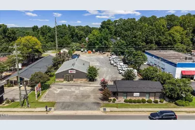 937 N Brightleaf Boulevard, Smithfield, NC 27577 - Photo 1