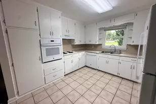 573 Semora Rd, Roxboro, NC 27573 - Photo 3